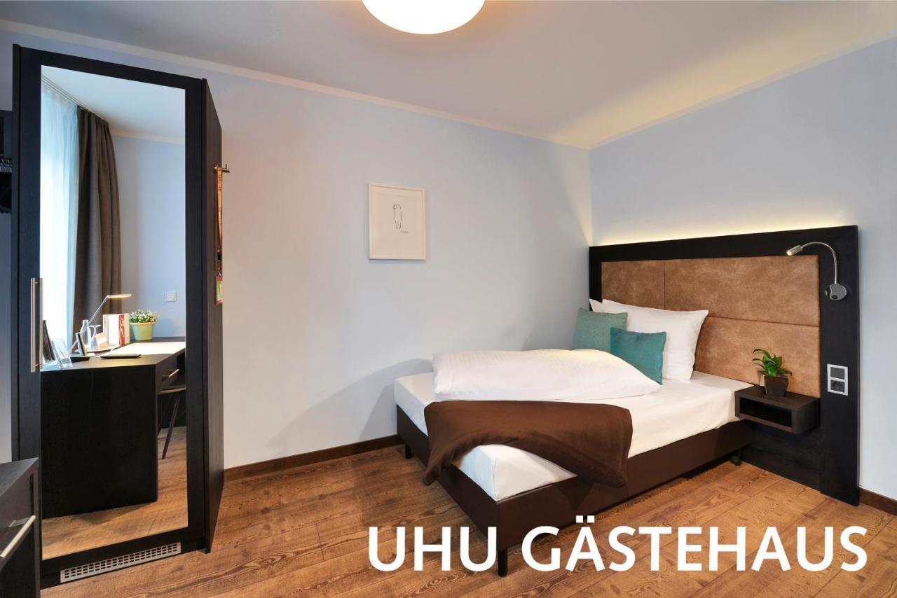 Hotel Uhu Garni โคโลญ ภายนอก รูปภาพ