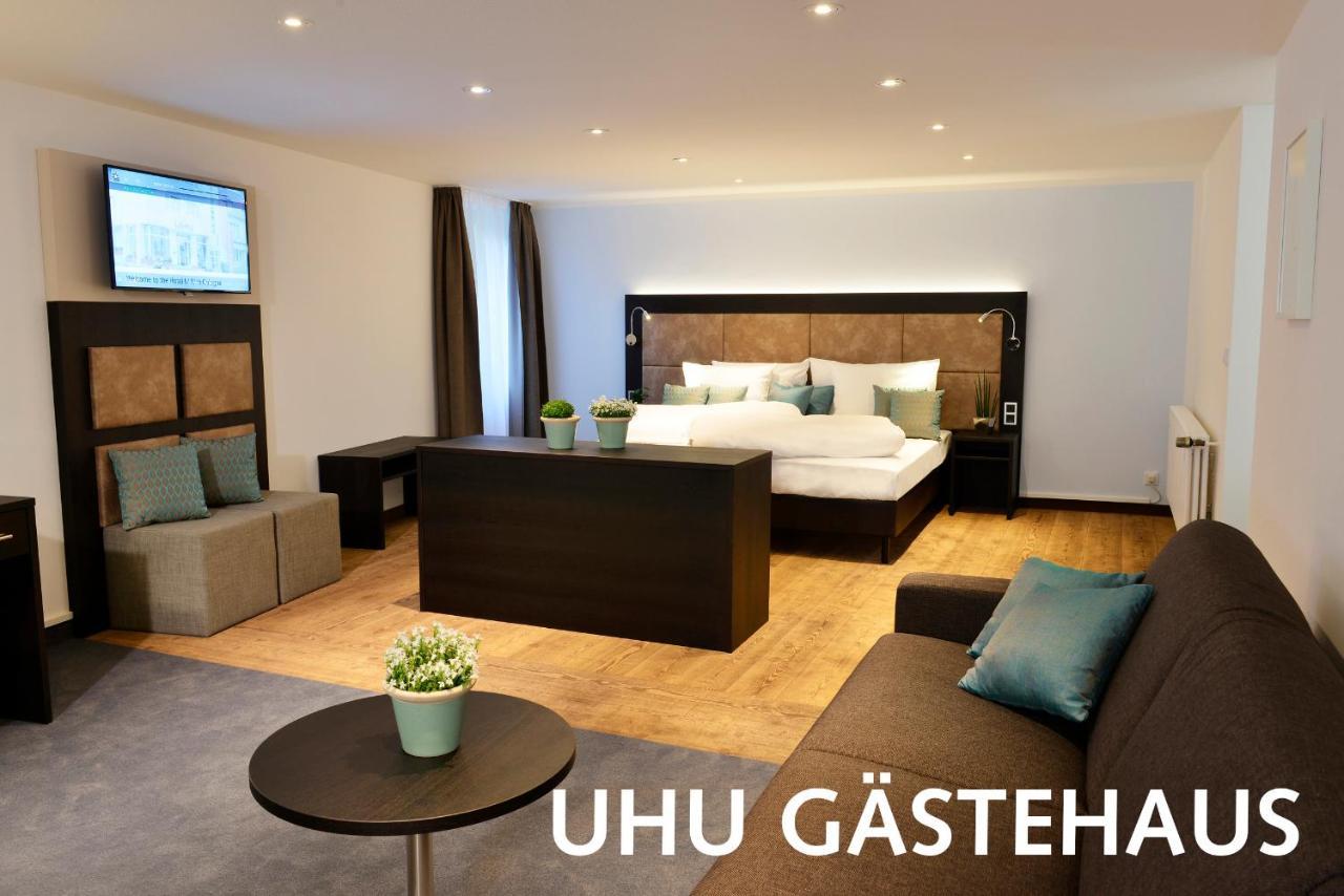 Hotel Uhu Garni โคโลญ ภายนอก รูปภาพ